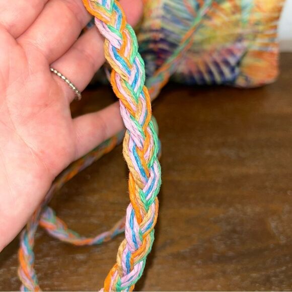 Cappelli Straworld Tropical Print Crossbody Shoulder Purse Bag - Picture 3 of 9